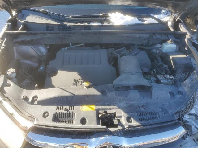 Photo 12 from auction – 2014 TOYOTA HIGHLANDER with VIN 5TDJKRFHXES023855