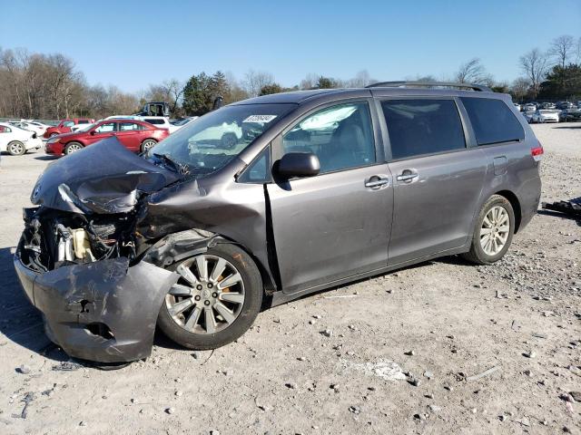 TOYOTA SIENNA XLE 2012 with VIN 5TDYK3DCXCS253718 - Photo from auction