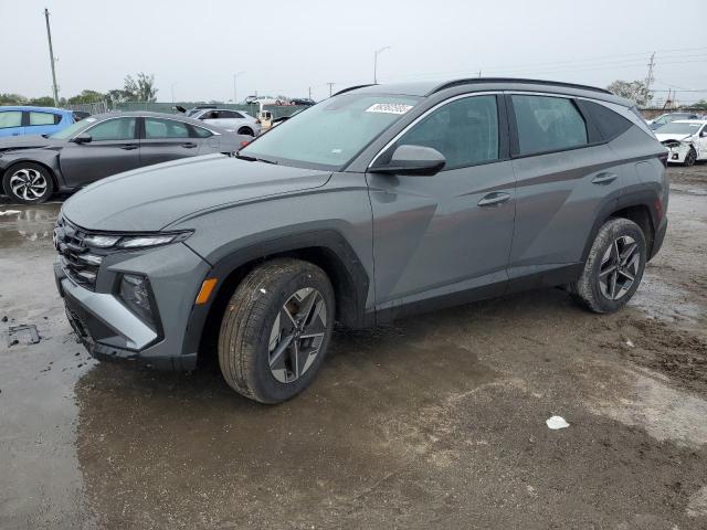HYUNDAI TUCSON SEL 2025 with VIN 5NMJBCDE2SH465985 - Photo from auction
