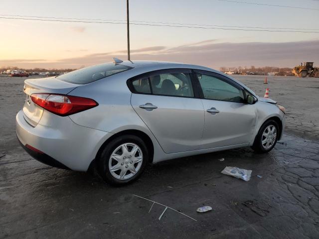 Photo 3 from auction – 2016 KIA FORTE LX with VIN KNAFK4A64G5616082