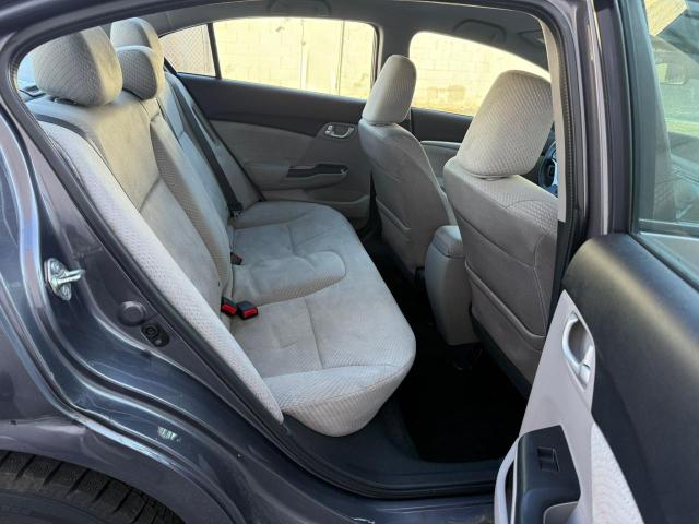Photo 6 from auction – 2014 HONDA CIVIC HYBR with VIN 19XFB4F27EE201154