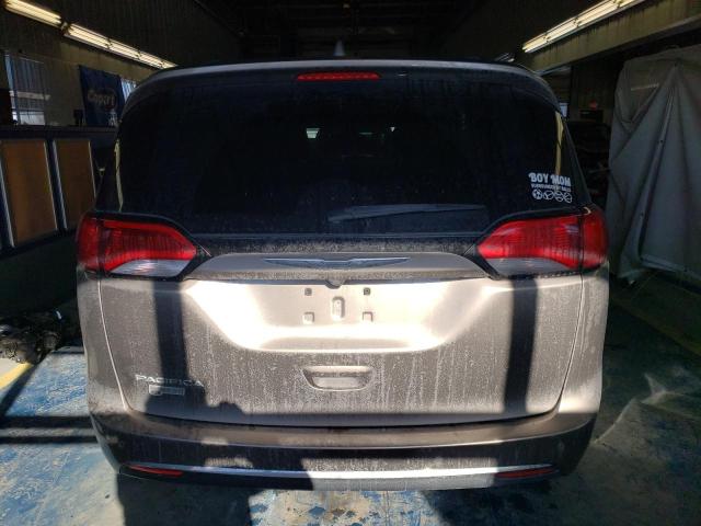 Photo 6 from auction – 2017 CHRYSLER PACIFICA T with VIN 2C4RC1BGXHR704383