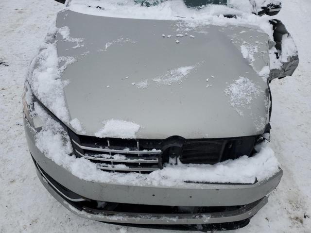 Photo 11 from auction – 2013 VOLKSWAGEN PASSAT S with VIN 1VWAP7A39DC005037
