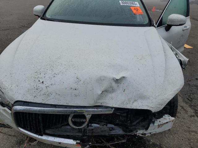 Photo 12 from auction – 2021 VOLVO XC60 T5 MO with VIN YV4102RK2M1676242