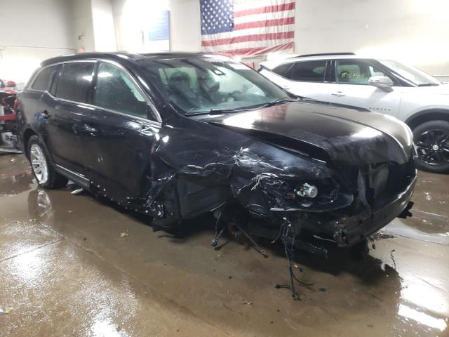 Photo 4 from auction – 2017 LINCOLN MKT with VIN 2LMHJ5NK6HBL01616