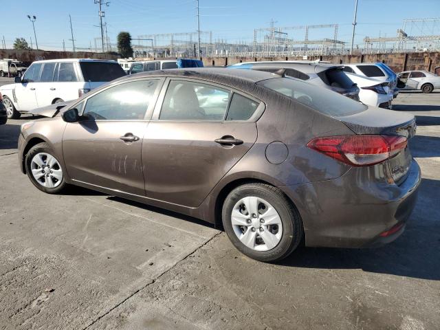 Photo 2 from auction – 2017 KIA FORTE LX with VIN 3KPFK4A73HE159668