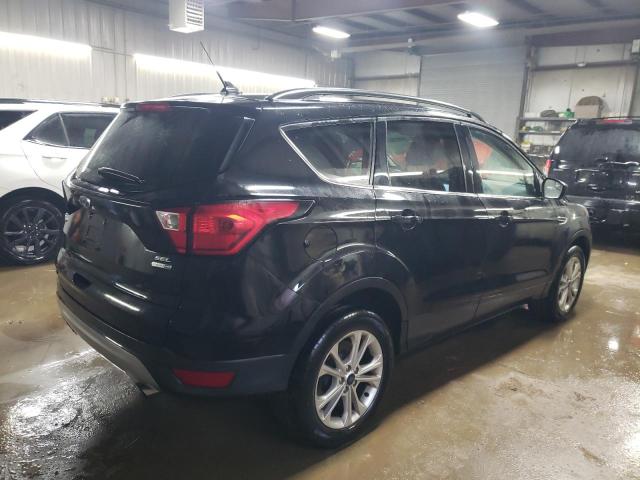Photo 3 from auction – 2019 FORD ESCAPE SEL with VIN 1FMCU9HD8KUB02439