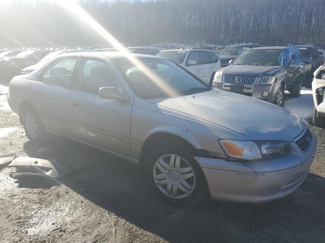 Photo 4 from auction – 2000 TOYOTA CAMRY LE with VIN 4T1BF22K9YU954537