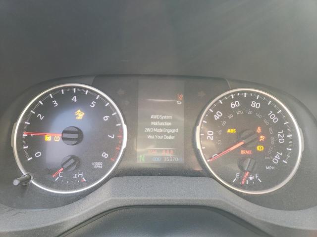 Photo 9 from auction – 2020 TOYOTA RAV4 LE with VIN 2T3F1RFV1LC130675
