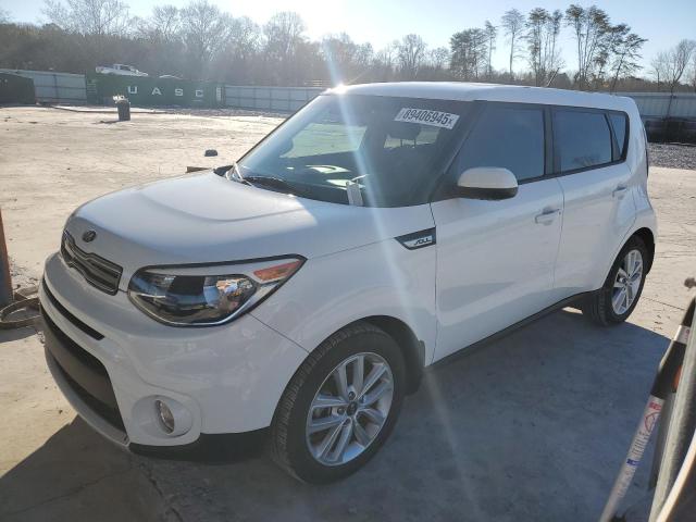 KIA SOUL + 2018 with VIN KNDJP3A55J7512941 - Photo from auction