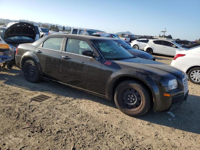 Photo 4 from auction – 2007 CHRYSLER 300 with VIN 2C3KA43R97H665061
