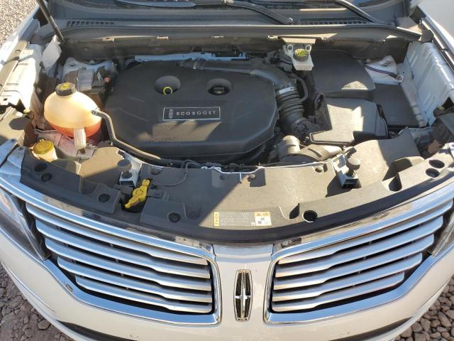 Photo 12 from auction – 2017 LINCOLN MKC RESERV with VIN 5LMCJ3C99HUL35678