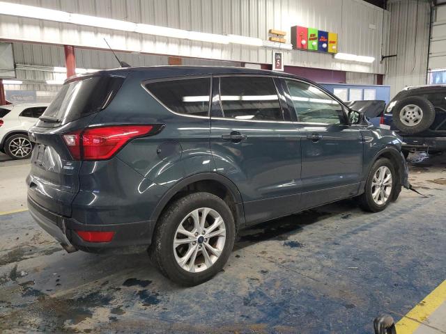 Photo 3 from auction – 2019 FORD ESCAPE SE with VIN 1FMCU9GD7KUA45507