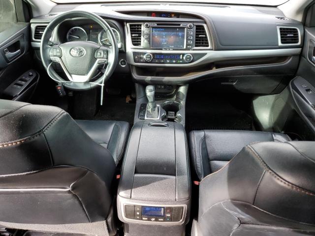 Photo 8 from auction – 2018 TOYOTA HIGHLANDER with VIN 5TDKZRFH5JS278021