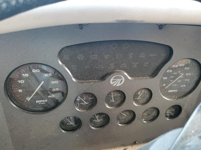 Photo 8 from auction – 1999 MONA MOTORHOME with VIN 1RF120616X2006696