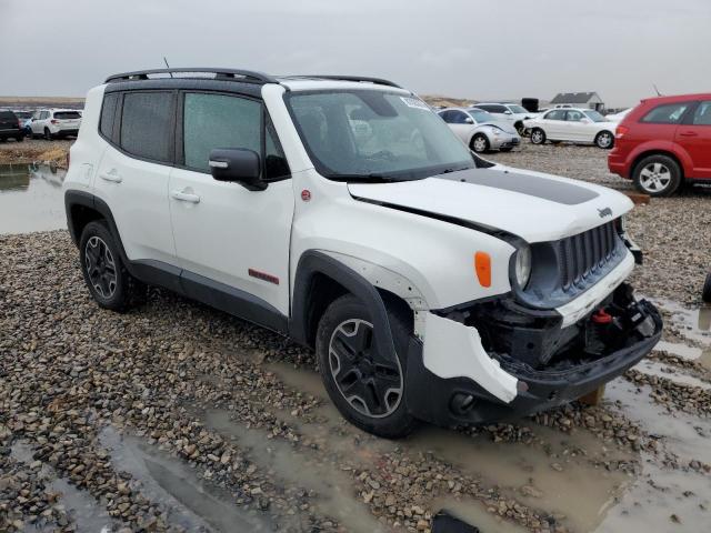 Photo 4 from auction – 2015 JEEP RENEGADE T with VIN ZACCJBCT2FPB30182