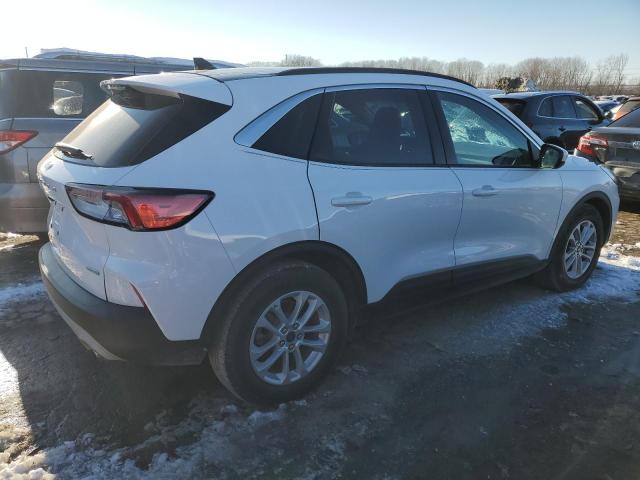 Photo 3 from auction – 2020 FORD ESCAPE SE with VIN 1FMCU0G68LUC33502