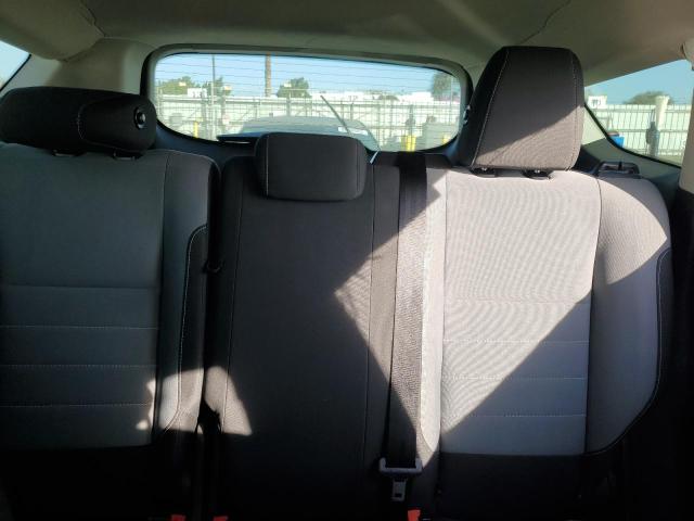 Photo 10 from auction – 2018 FORD ESCAPE S with VIN 1FMCU0F70JUD22374