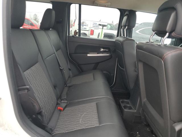 Photo 10 from auction – 2012 JEEP 4X4 LAREDO with VIN 1C4PJMAKXCW123941