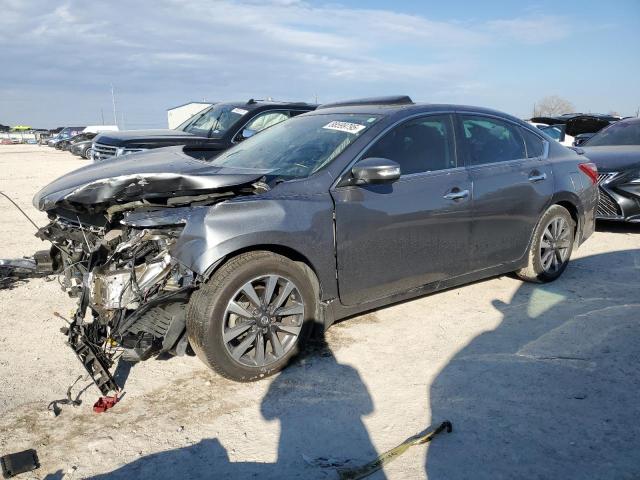 NISSAN ALTIMA 2.5 2017 with VIN 1N4AL3AP0HC159996 - Photo from auction