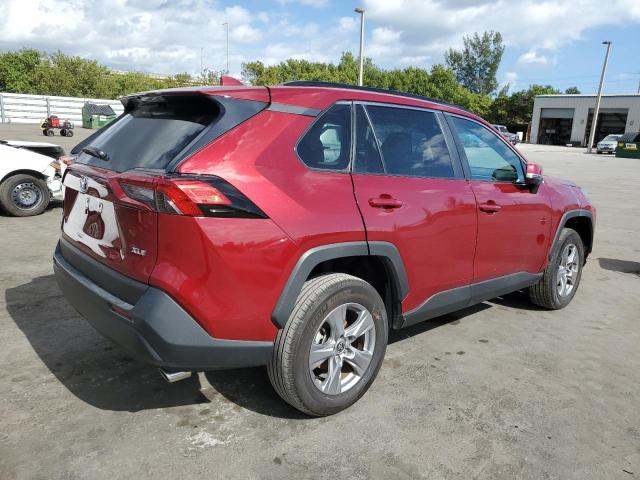 Photo 3 from auction – 2022 TOYOTA RAV4 XLE with VIN 2T3W1RFV2NW219625