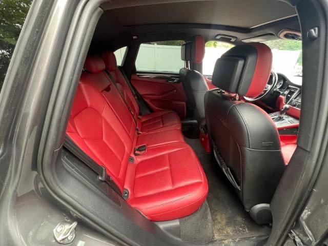 Photo 6 from auction – 2015 PORSCHE MACAN S with VIN WP1AB2A51FLB64836