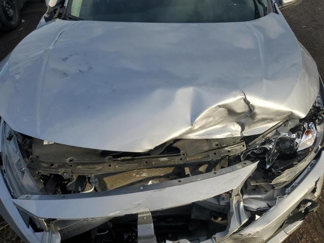 Photo 11 from auction – 2019 HONDA CIVIC LX with VIN 19XFC2F60KE026598