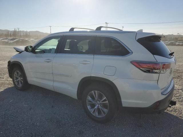 Photo 2 from auction – 2015 TOYOTA HIGHLANDER with VIN 5TDKKRFH0FS112176
