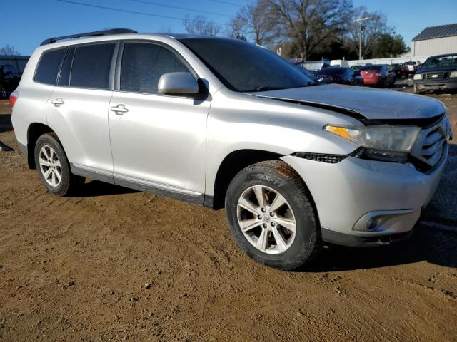 Photo 4 from auction – 2011 TOYOTA HIGHLANDER with VIN 5TDBK3EH5BS081662