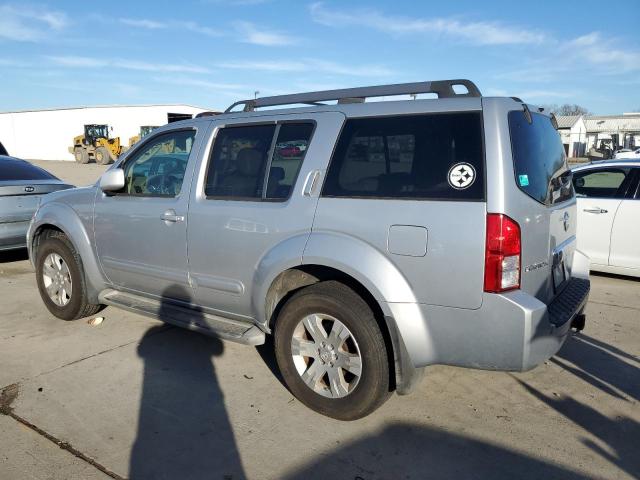 Photo 2 from auction – 2005 NISSAN PATHFINDER with VIN 5N1AR18W15C742644