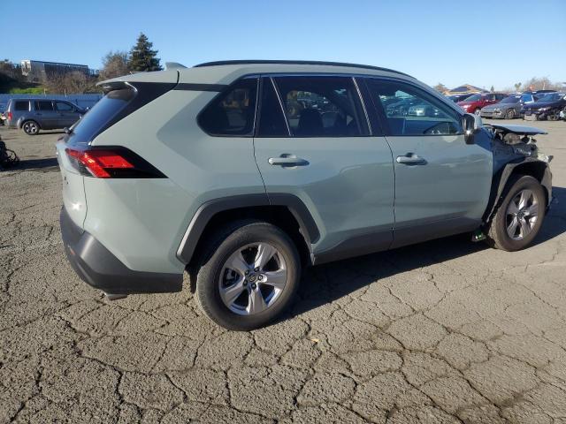 Photo 3 from auction – 2023 TOYOTA RAV4 XLE with VIN 2T3W1RFV2PW257942