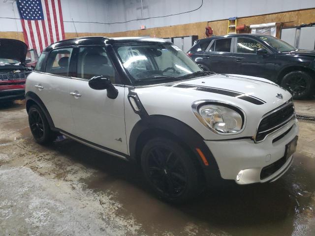 Photo 4 from auction – 2016 MINI COOPER S C with VIN WMWZC5C56GWT39479