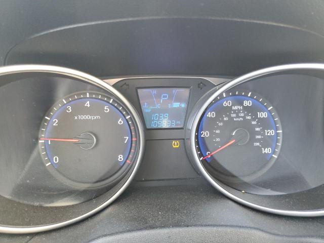 Photo 9 from auction – 2011 HYUNDAI TUCSON GLS with VIN KM8JUCAC6BU207079