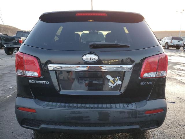 Photo 6 from auction – 2013 KIA SORENTO EX with VIN 5XYKUDA22DG398929