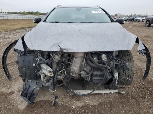 Photo 5 from auction – 2017 INFINITI QX30 BASE with VIN SJKCH5CR2HA025367