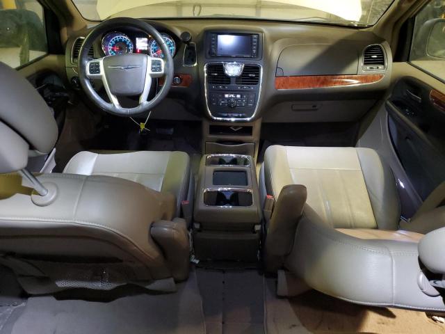 Photo 8 from auction – 2016 CHRYSLER TOWN & COU with VIN 2C4RC1BG2GR128139