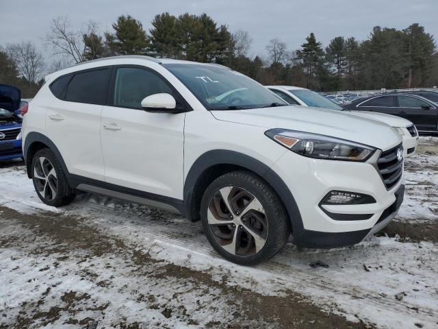 Photo 4 from auction – 2017 HYUNDAI TUCSON LIM with VIN KM8J3CA26HU309985