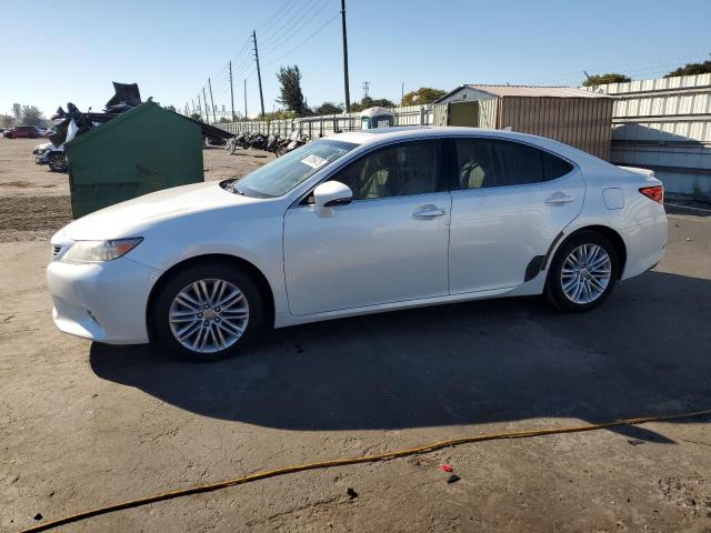 LEXUS ES 350 2013 with VIN JTHBK1GG2D2074962 - Photo from auction