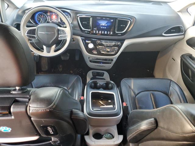 Photo 8 from auction – 2017 CHRYSLER PACIFICA L with VIN 2C4RC1GGXHR762745