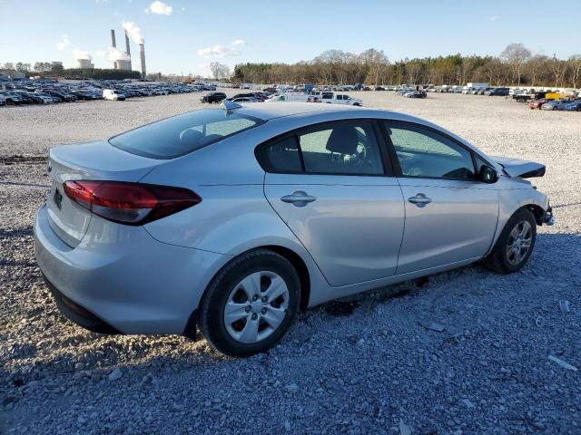 Photo 3 from auction – 2017 KIA FORTE LX with VIN 3KPFL4A72HE123001