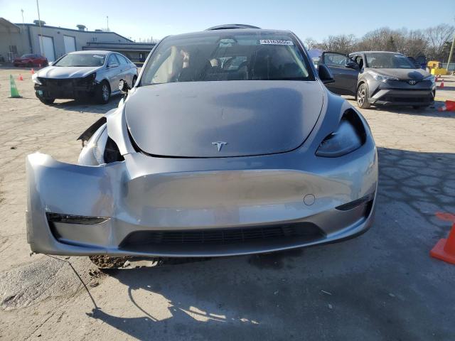 Photo 5 from auction – 2024 TESLA MODEL Y with VIN 7SAYGDEE3RA324052