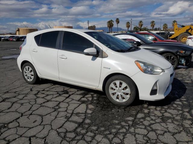 Photo 4 from auction – 2012 TOYOTA PRIUS C with VIN JTDKDTB33C1026757