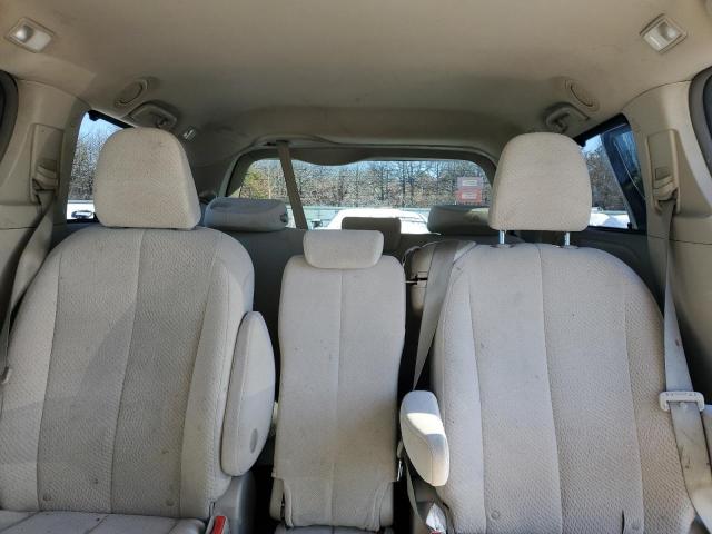 Photo 10 from auction – 2012 TOYOTA SIENNA LE with VIN 5TDKK3DC2CS218077