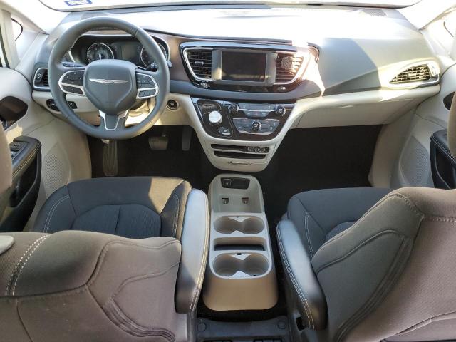 Photo 8 from auction – 2023 CHRYSLER VOYAGER LX with VIN 2C4RC1CG5PR512639