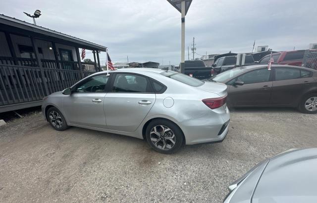 Photo 3 from auction – 2019 KIA FORTE FE with VIN 3KPF24AD6KE058556