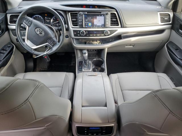 Photo 8 from auction – 2018 TOYOTA HIGHLANDER with VIN 5TDKZRFH6JS242550
