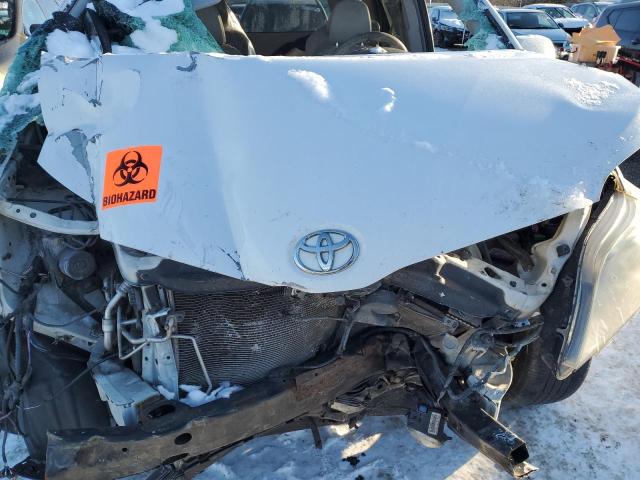 Photo 12 from auction – 2013 TOYOTA SIENNA XLE with VIN 5TDDK3DC7DS059308