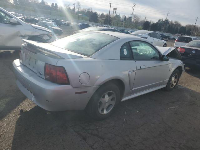 Photo 3 from auction – 2000 FORD MUSTANG with VIN 1FAFP4049YF173661