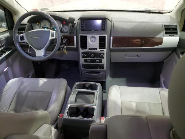 Photo 8 from auction – 2010 CHRYSLER TOWN & COU with VIN 2A4RR5DXXAR209040