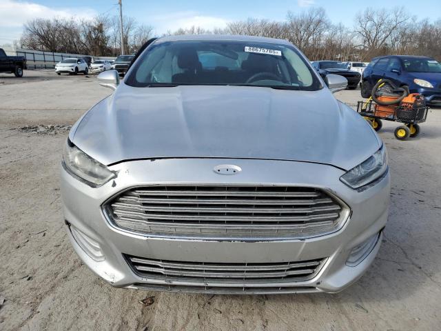 Photo 5 from auction – 2016 FORD FUSION SE with VIN 3FA6P0H71GR376536